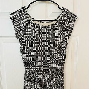 Uniqlo - Women’s Dress with built in Bra Size Small.